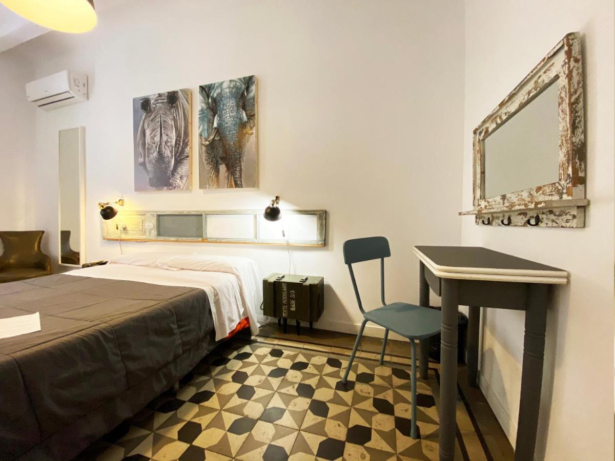 Hostal Portugal — Photos 3